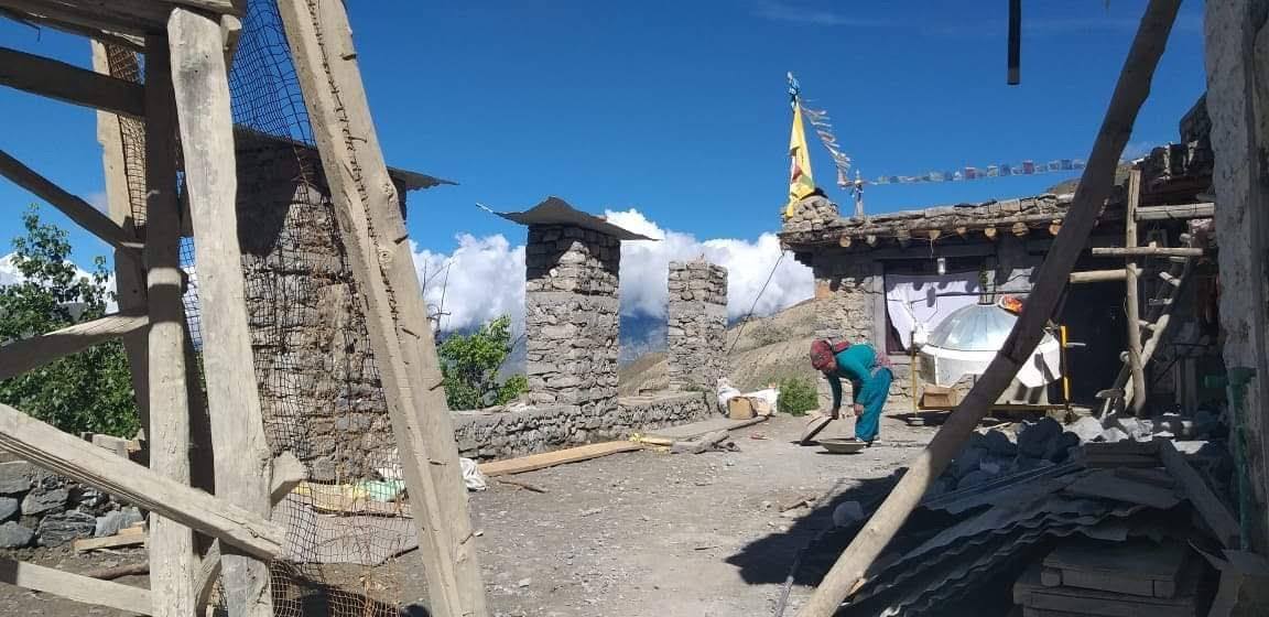 尼泊爾慕斯坦雪山關房整建