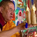 直貢瓊贊法王法駕抵達直貢替寺珍貴影片🎦